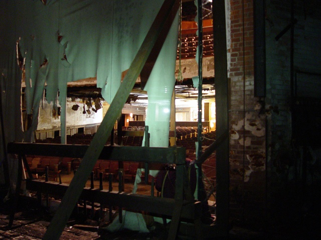 Looking Through The Screen-2